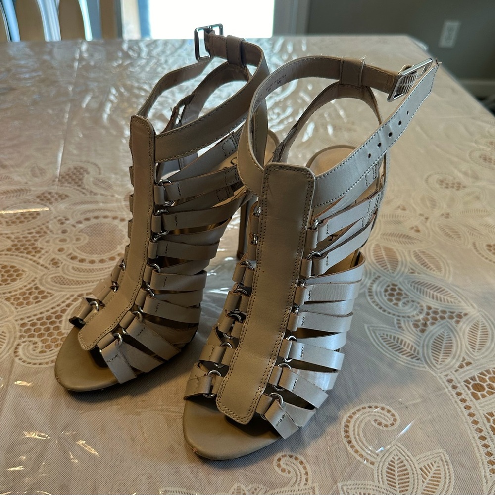 Guess Strappy Nude Heels Size 6M Light Natural Leather